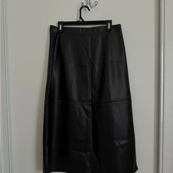 Max Studio Black Pencil Skirt - Picture 1 of 6